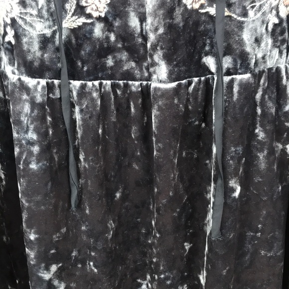 NWT Style & Co Velvet Embroidered Peasant Blouse - Picture 10 of 14